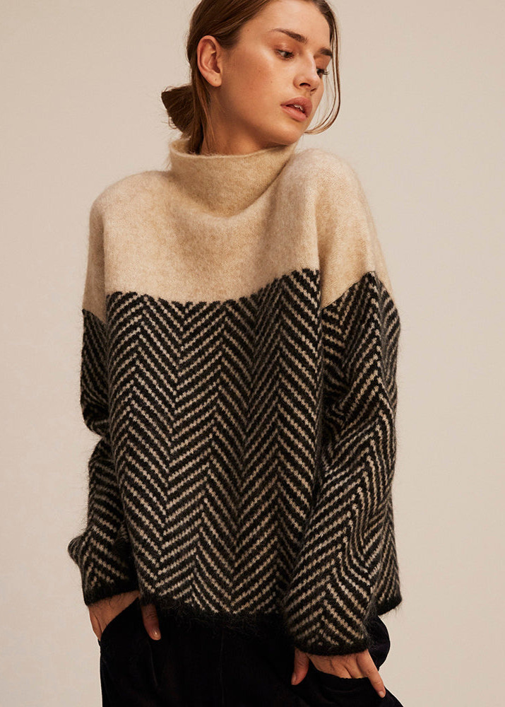 Florianne™ | Stylowy Sweter z Wzorem w Jodełkę