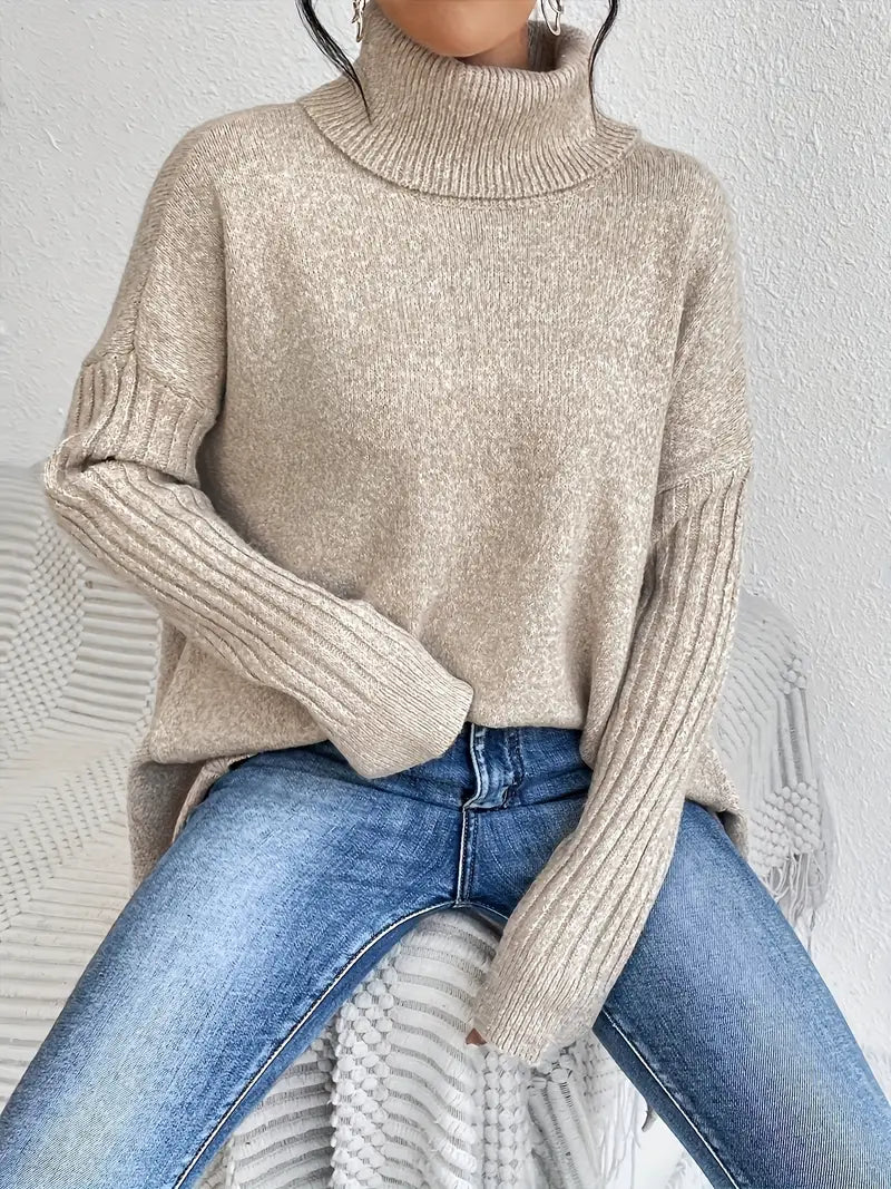 Dorwena™ | Sweter z Golfem o Asymetrycznym Kroju