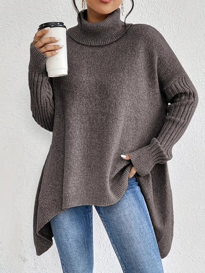 Dorwena™ | Sweter z Golfem o Asymetrycznym Kroju