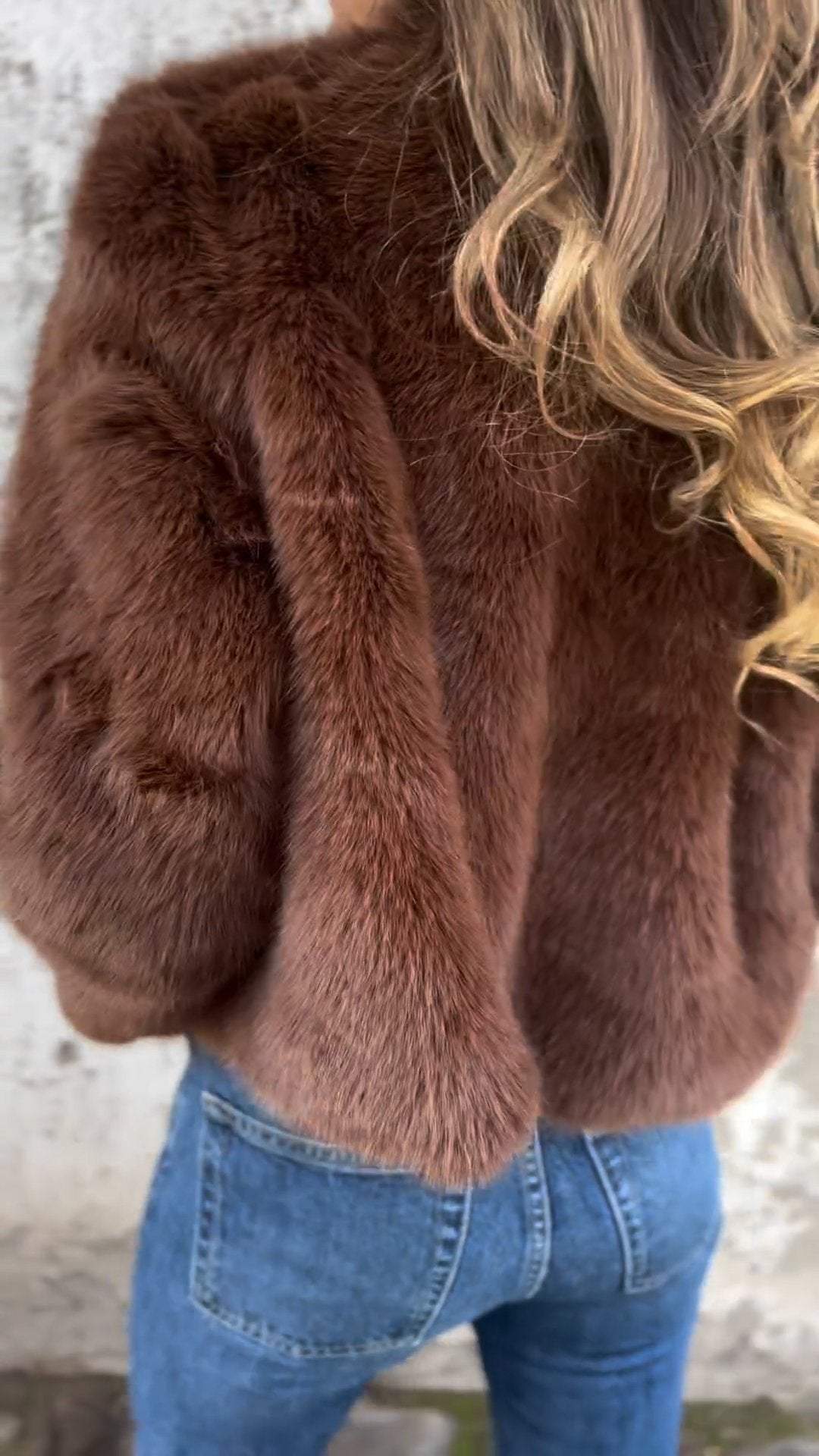 Karolina™ | Krótka Futrzana Kurtka